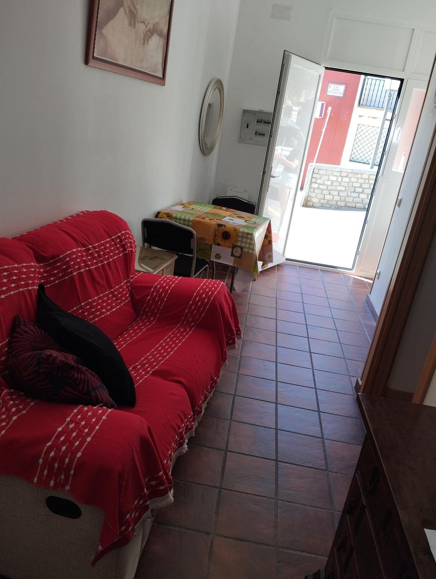 Апартаменты Apartamento En El Centro Del Pueblo Робледо-де-Чавела Экстерьер фото